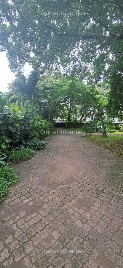 4 Bed House in Nyali Area - 11