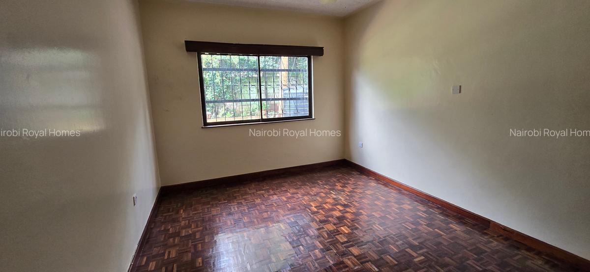 4 Bed Townhouse with En Suite at Ndemi Road - 8