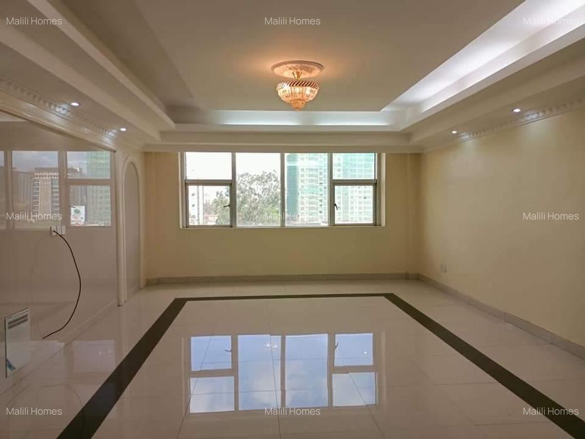 Office in Kilimani - 4