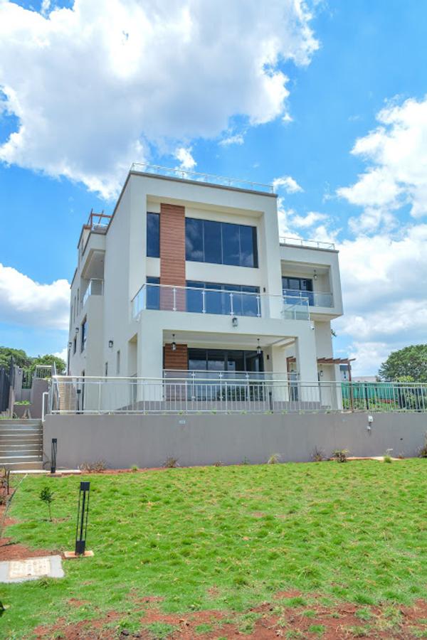 6 Bed Townhouse with Staff Quarters in Tatu City - 10