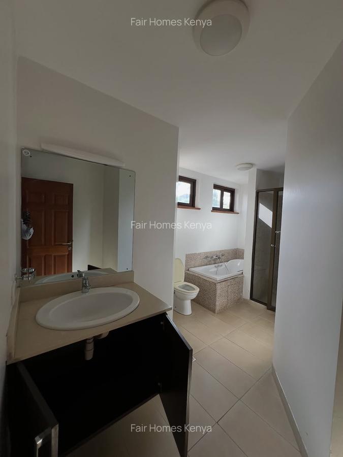 5 Bed Townhouse with En Suite at Maji Mazuri - 13