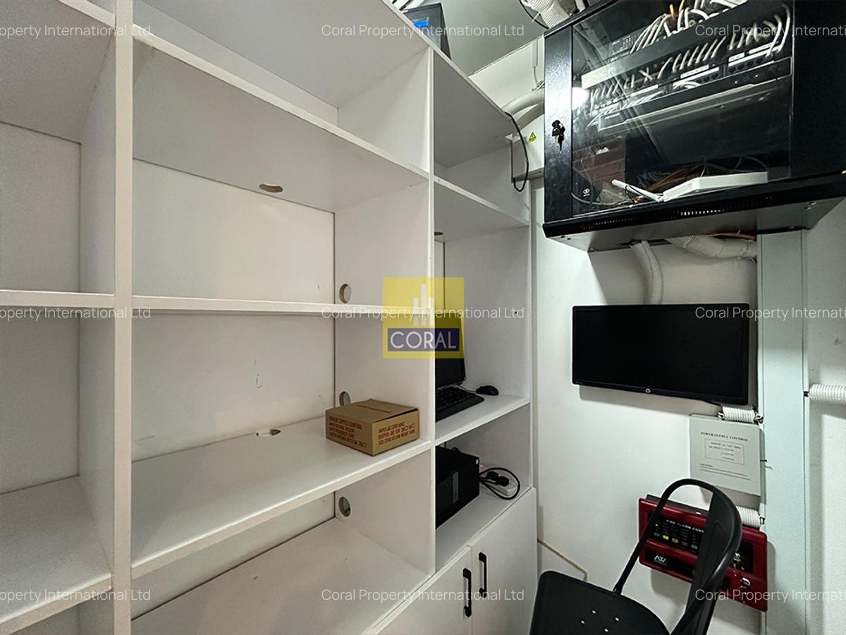 3,500 ft² Office in Kilimani - 4