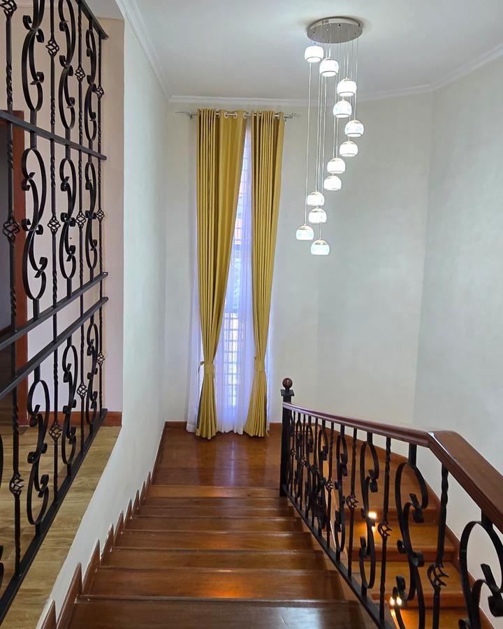 4 Bed Villa with Staff Quarters in Runda - 14