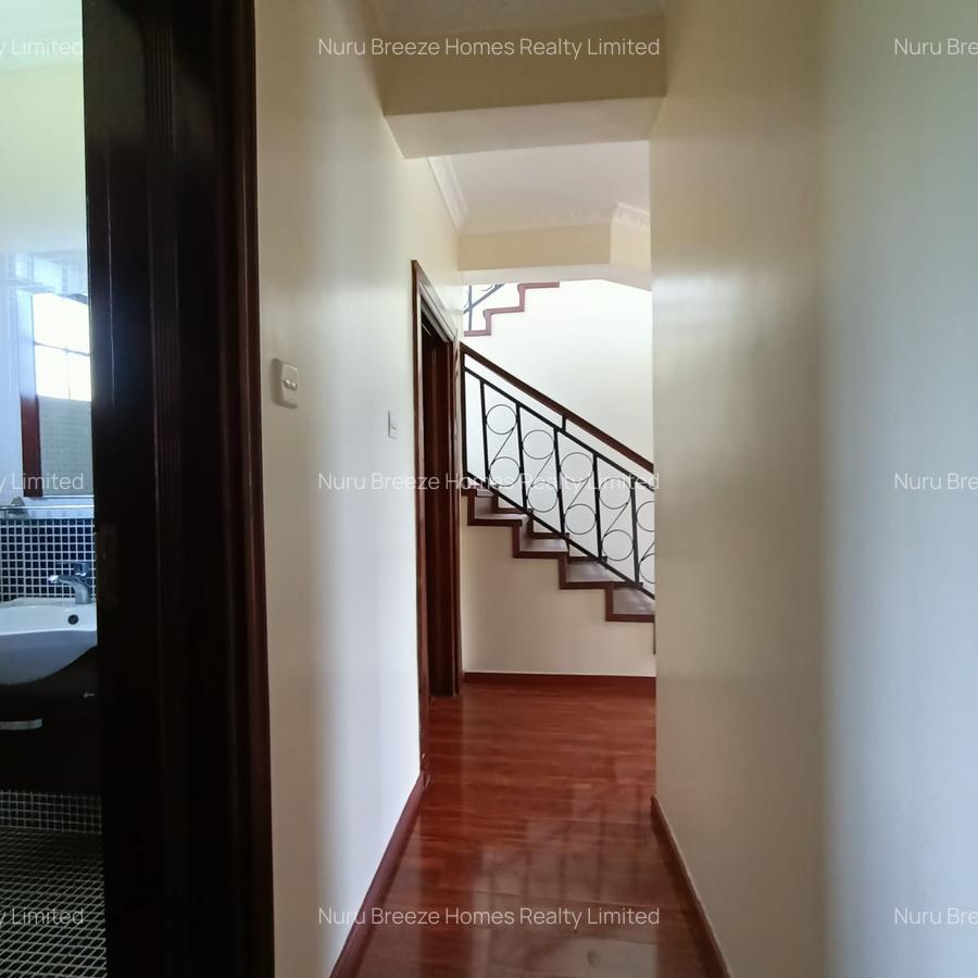 4 Bed Townhouse with En Suite in Kiambu Road - 10