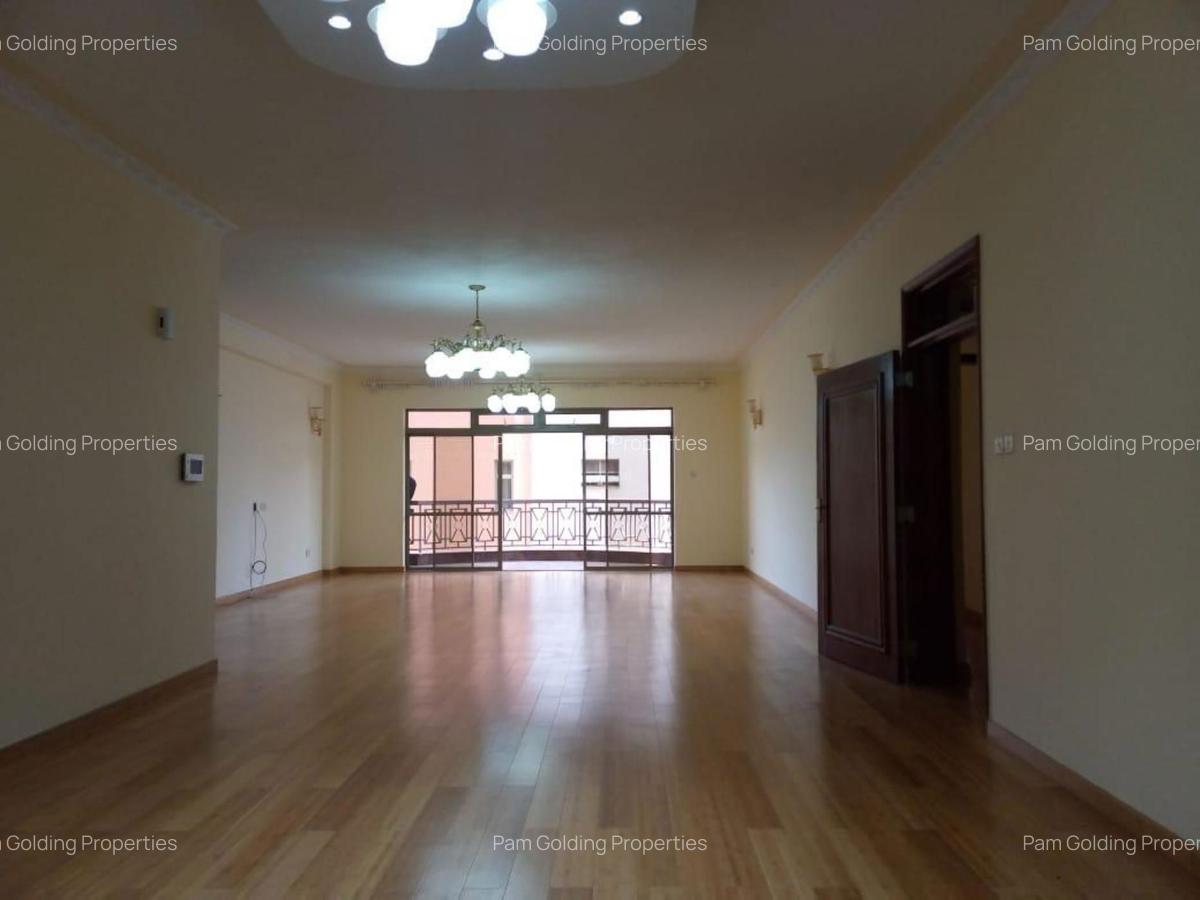 3 Bed Apartment with En Suite in Kilimani - 3