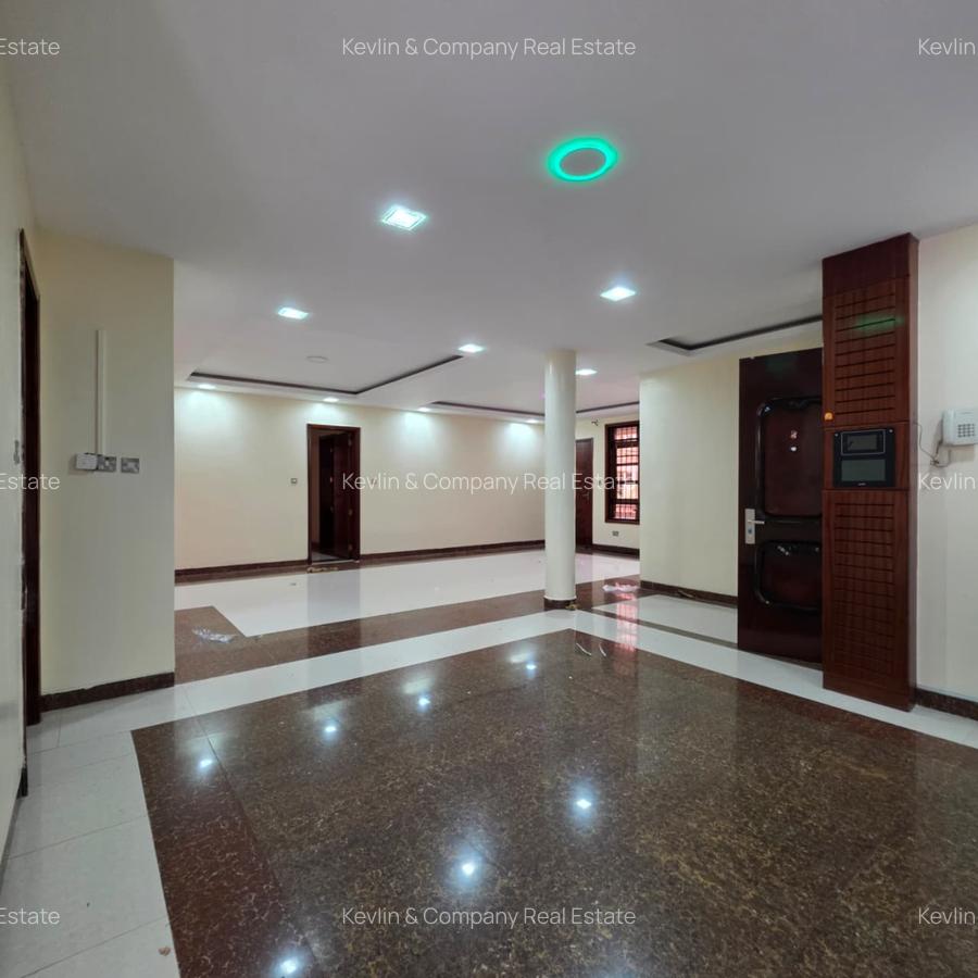 4 Bed Apartment with En Suite in Lavington - 6