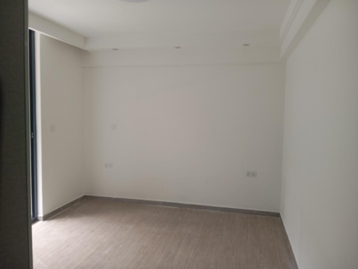 3 Bed Apartment with En Suite at Riverside Drive - 8