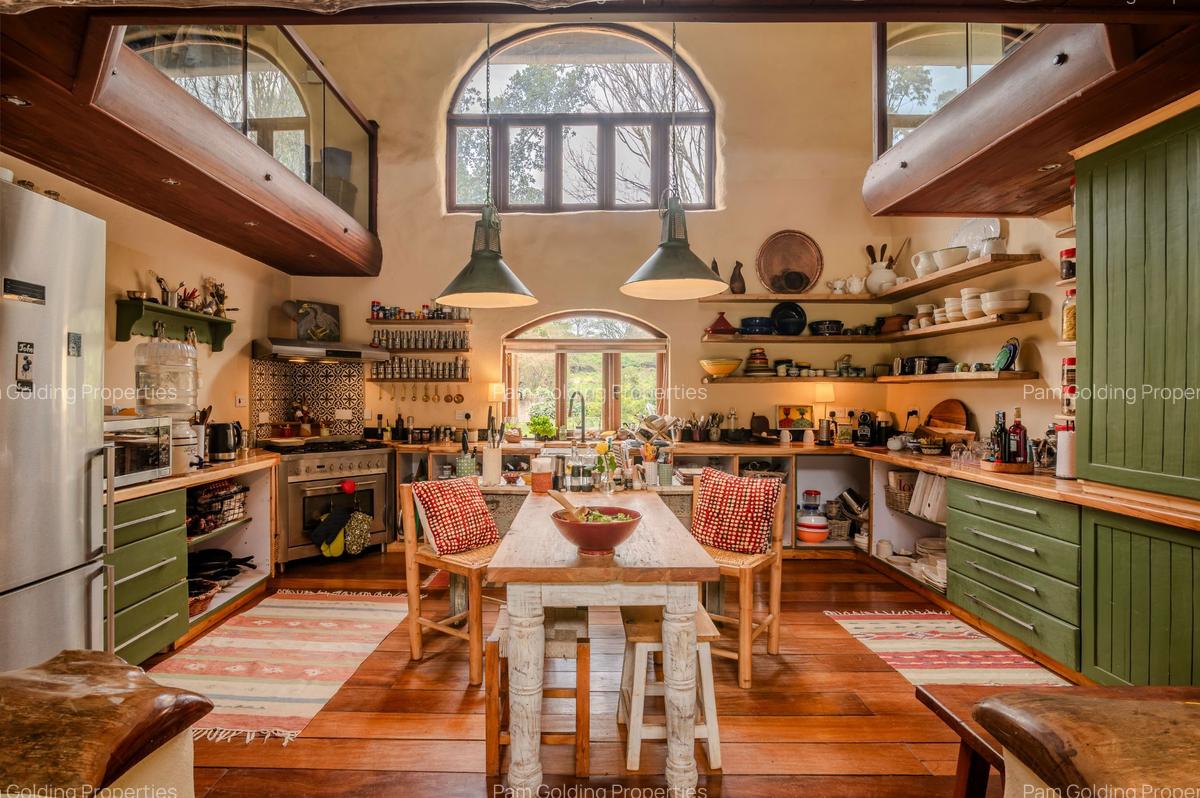 3 Bed House with En Suite in Loresho - 5