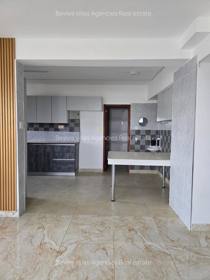 4 Bed Apartment with En Suite at General Mathenge - 16