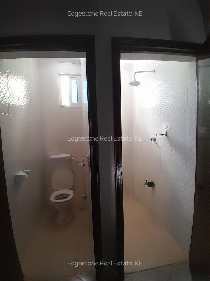 3 Bed Apartment with En Suite in Mtwapa - 11