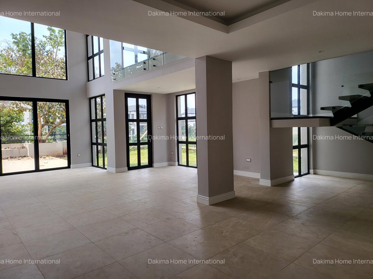 4 Bed Townhouse with En Suite in Runda - 5