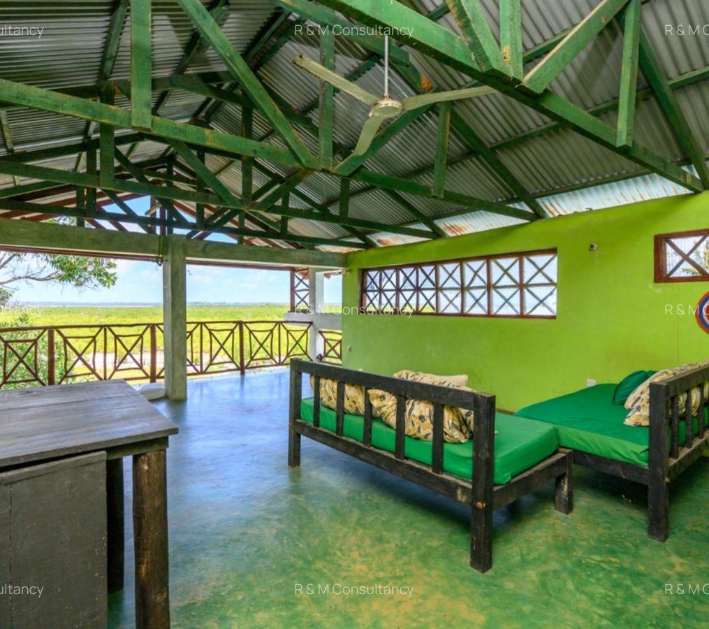 5 Bed House with En Suite in Watamu - 5