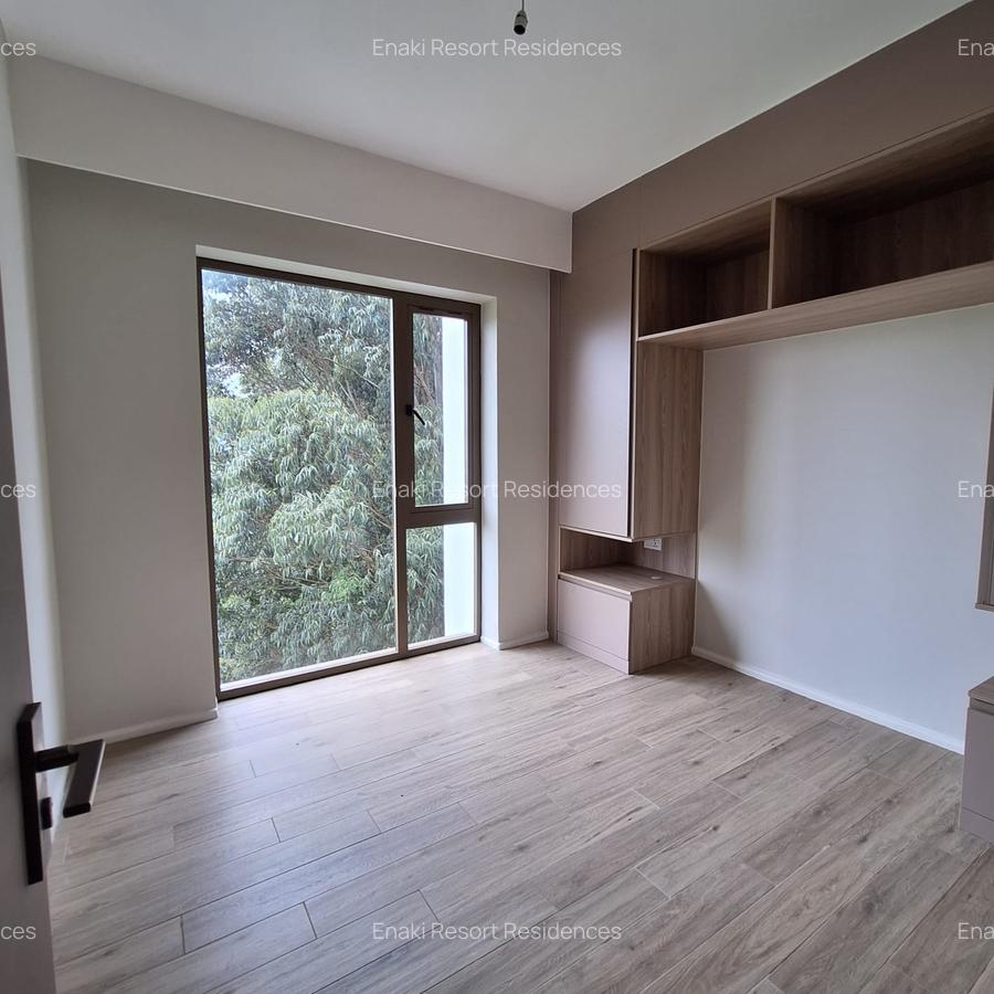 3 Bed Apartment with En Suite at Red Hill Road - 6