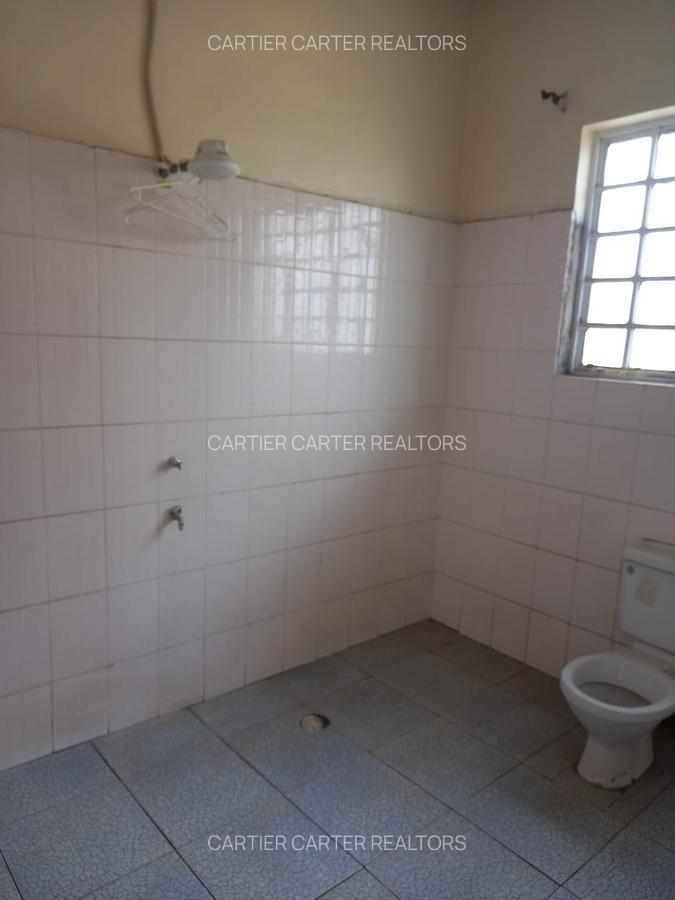 4 Bed House with En Suite at Numerical Machining Complex - 16