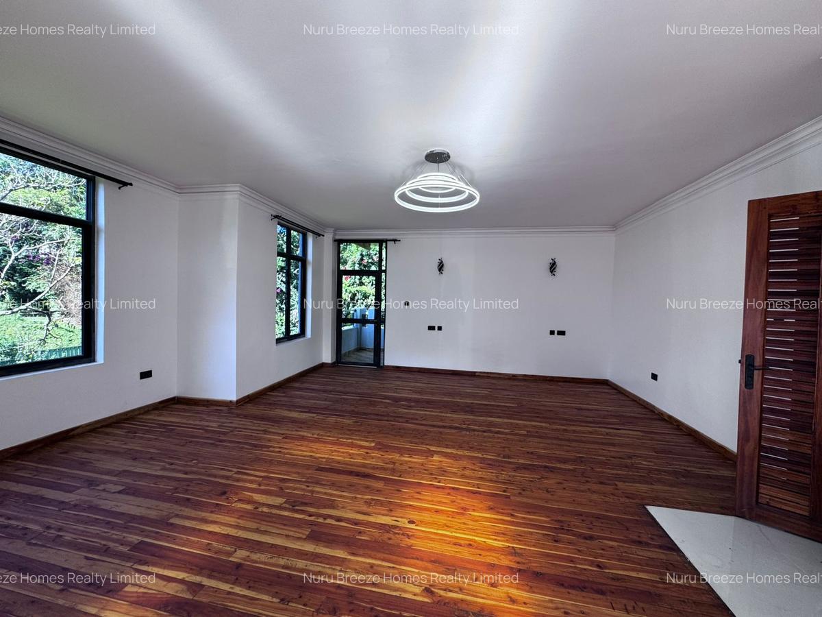 6 Bed Townhouse with En Suite in Karen - 18