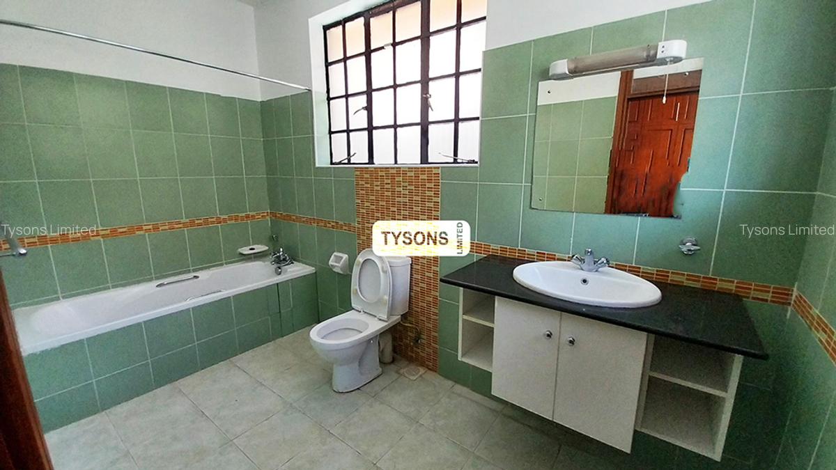 5 Bed Villa with En Suite in Kileleshwa - 9
