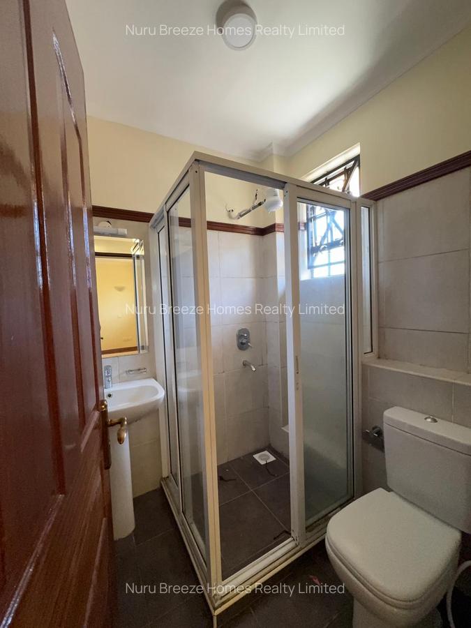 5 Bed Townhouse with En Suite in Kileleshwa - 12