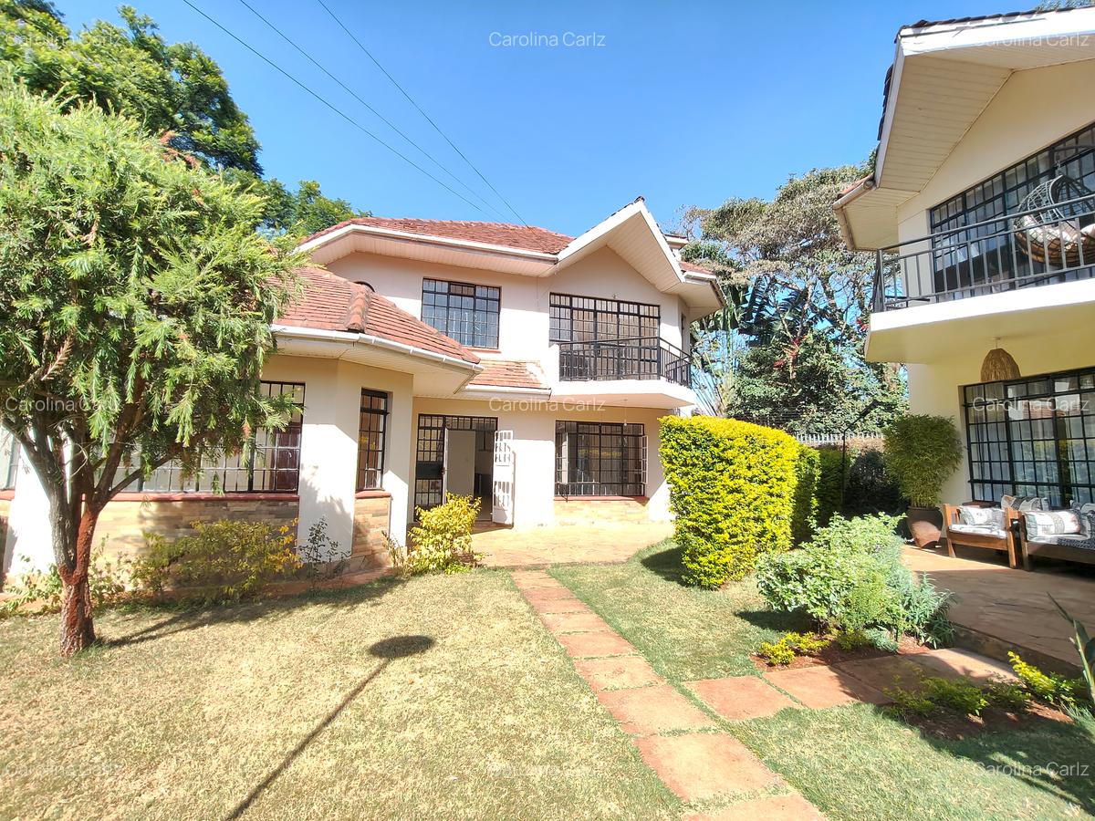 4 Bed Townhouse with En Suite at Spring Valley - 2