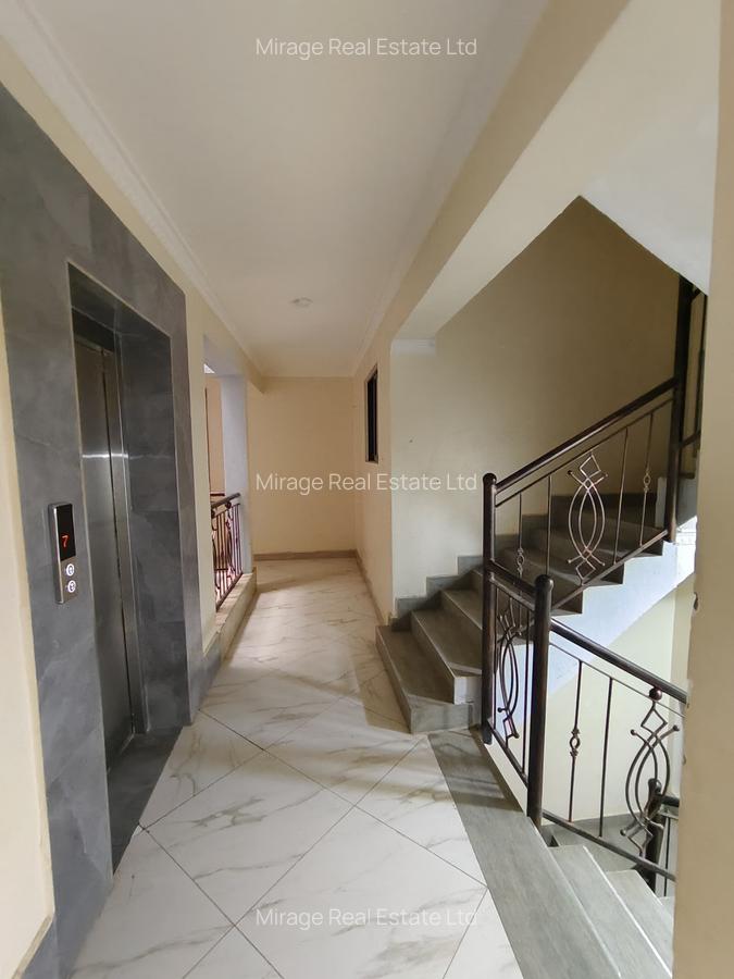 3 Bed Apartment with Gym in Garden Estate - 3