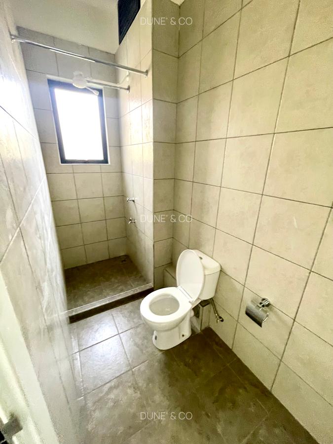 2 Bed Apartment with En Suite in Lavington - 12