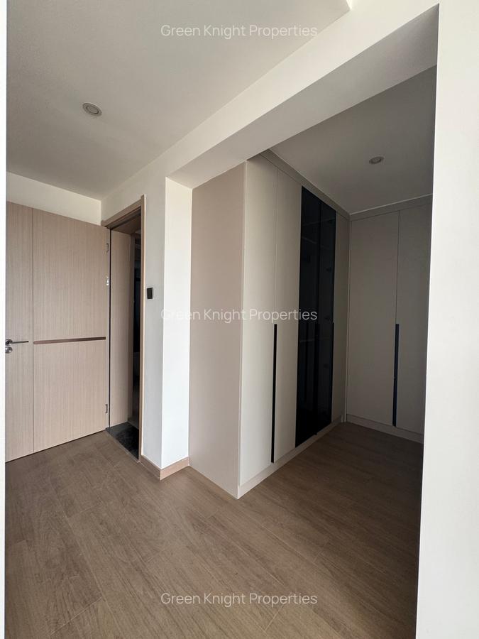 Serviced 3 Bed Apartment with En Suite in Riverside - 11