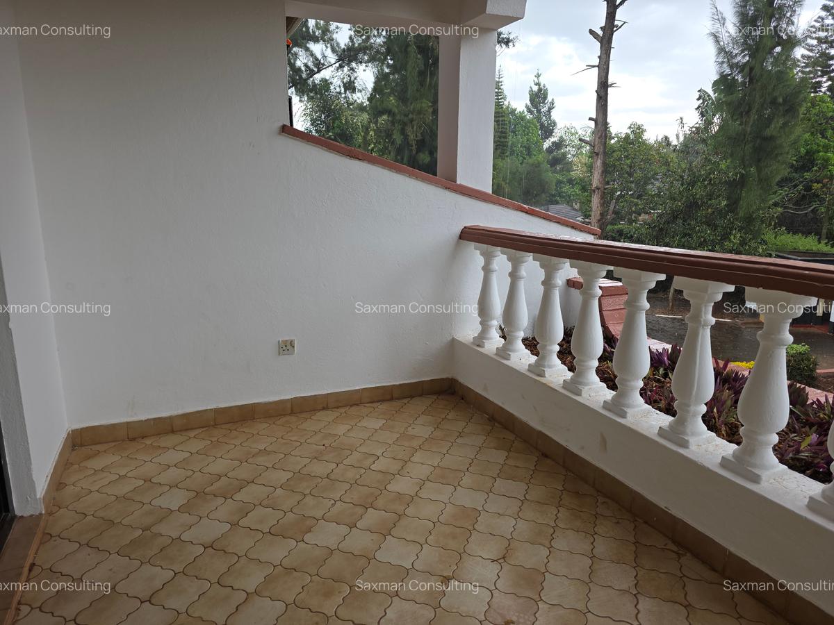 4 Bed House with En Suite in Nyari - 6
