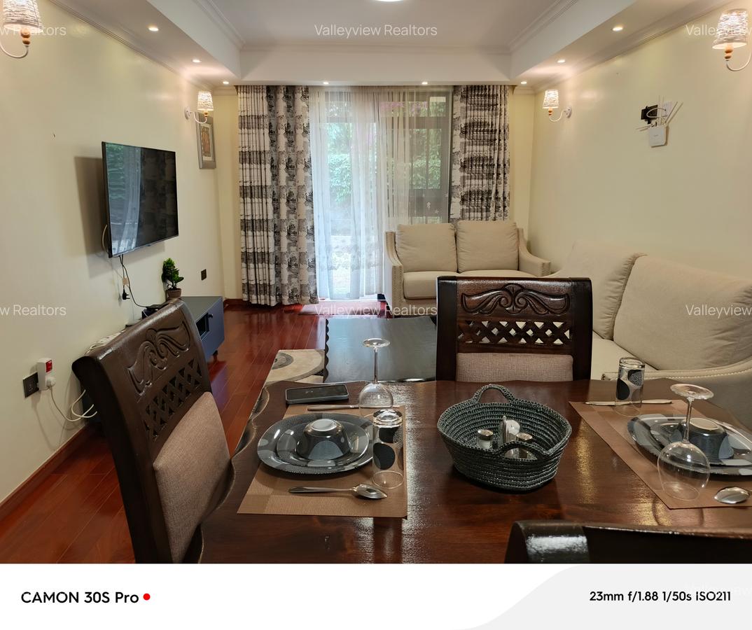 1 Bed Villa with En Suite at Lavington - 10