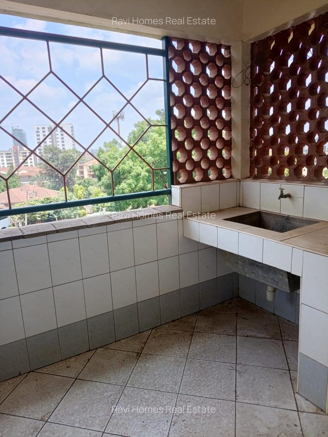4 Bed Apartment with En Suite at Gichugu Road - 5