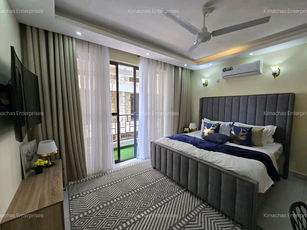 3 Bed Apartment with En Suite at Beach Road - 5