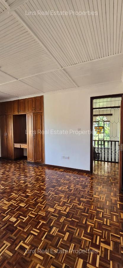 5 Bed Townhouse with En Suite in Nyari - 11
