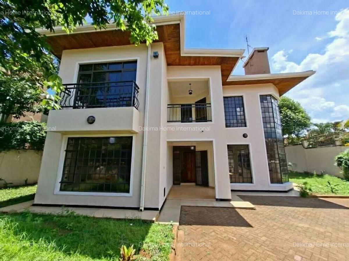 4 Bed Townhouse with En Suite in Runda - 1