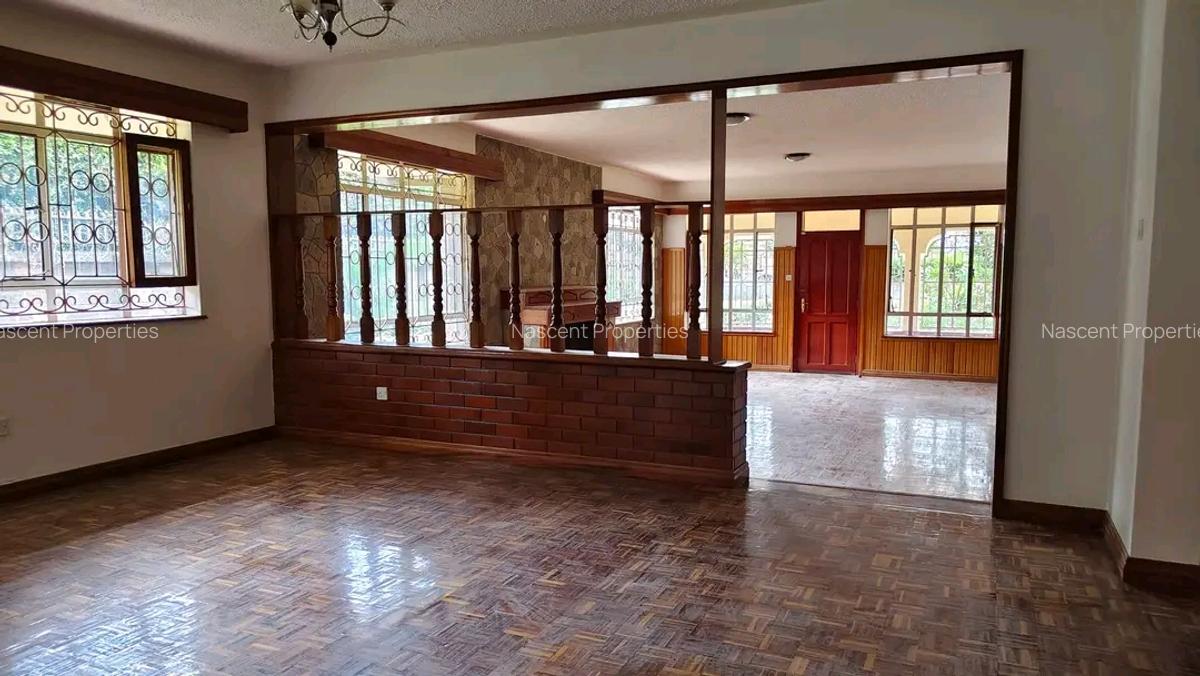 5 Bed House with En Suite in Nyari - 9