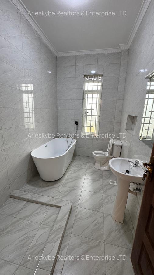 4 Bed House with En Suite in Kahawa Sukari - 13