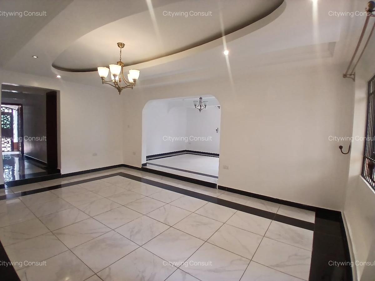 6 Bed House with En Suite at Langata Road - 7