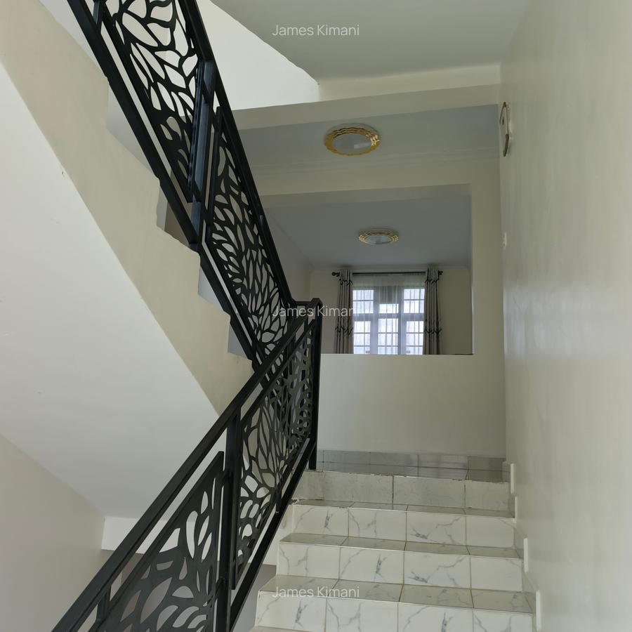 4 Bed Townhouse with En Suite at Membley - 9