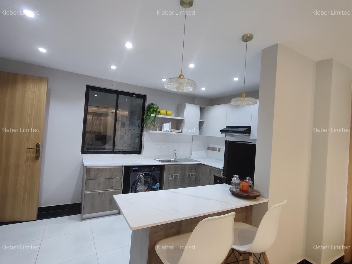 1 Bed Apartment with En Suite in Parklands - 8