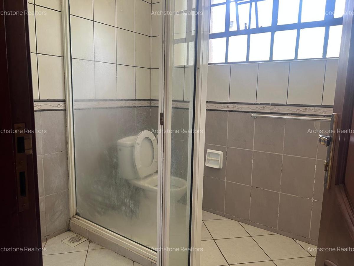 4 Bed House with En Suite in Kitisuru - 9