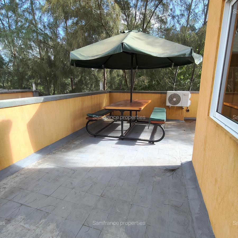 4 Bed Villa with En Suite at Kikambala - 8