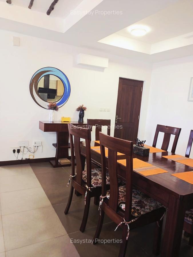 Furnished 2 Bed Apartment with En Suite in Kikambala - 18