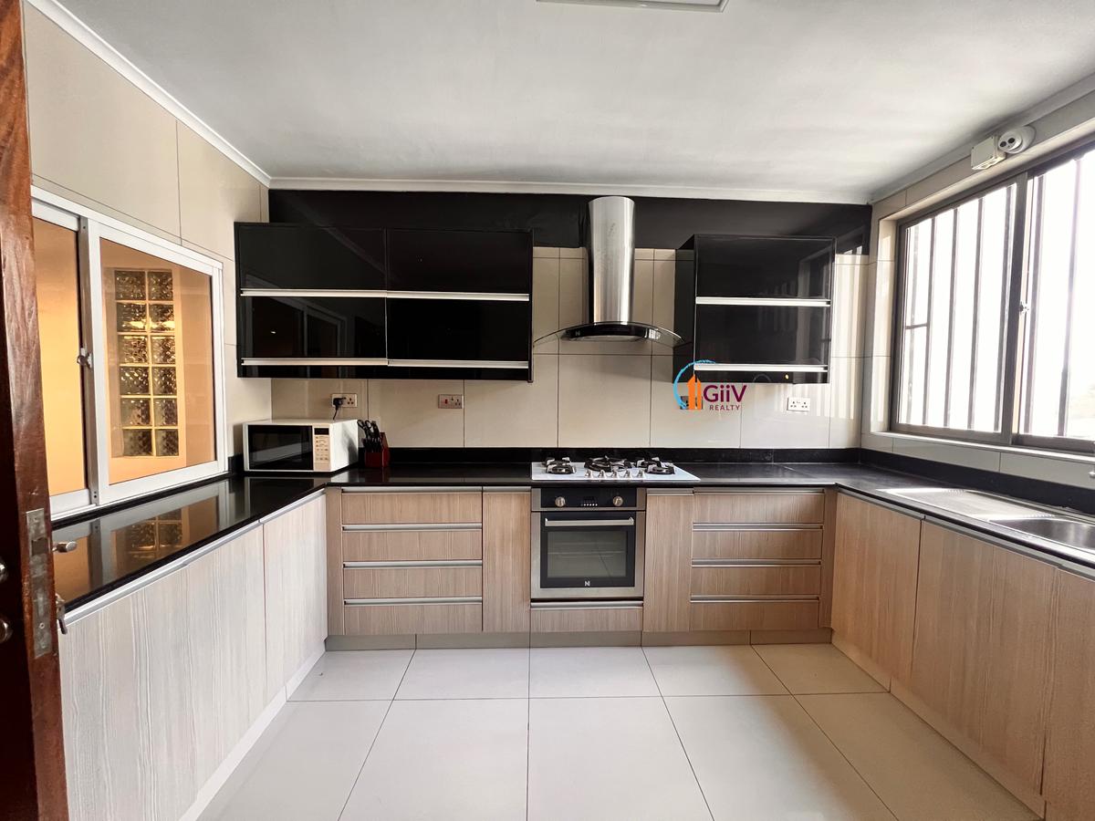 Furnished 3 Bed Apartment with Backup Generator in Kileleshwa - 12