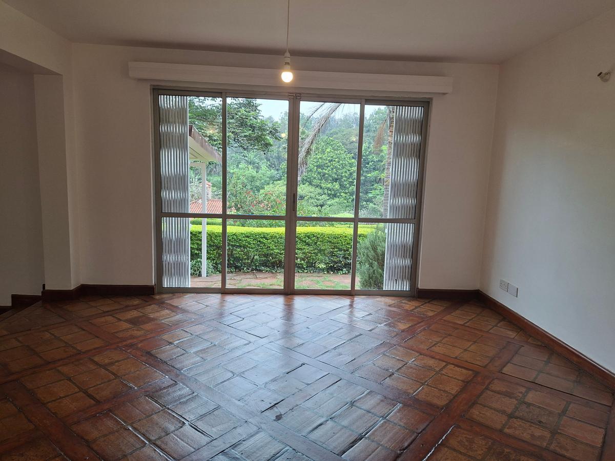 3 Bed Townhouse with En Suite at Off Ruaka Rd - 8