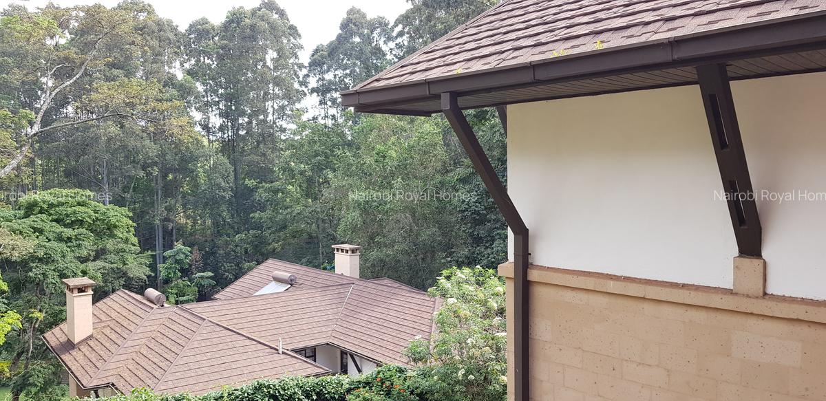 4 Bed Townhouse with En Suite at Rosslyn Lone Tree Road 55 - 11