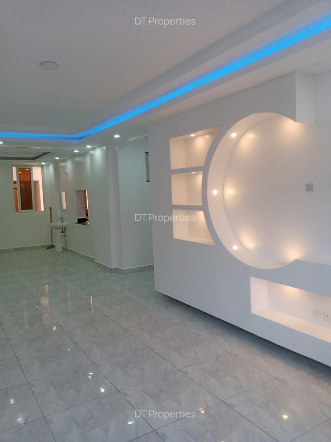 3 Bed House at Tudor - 1