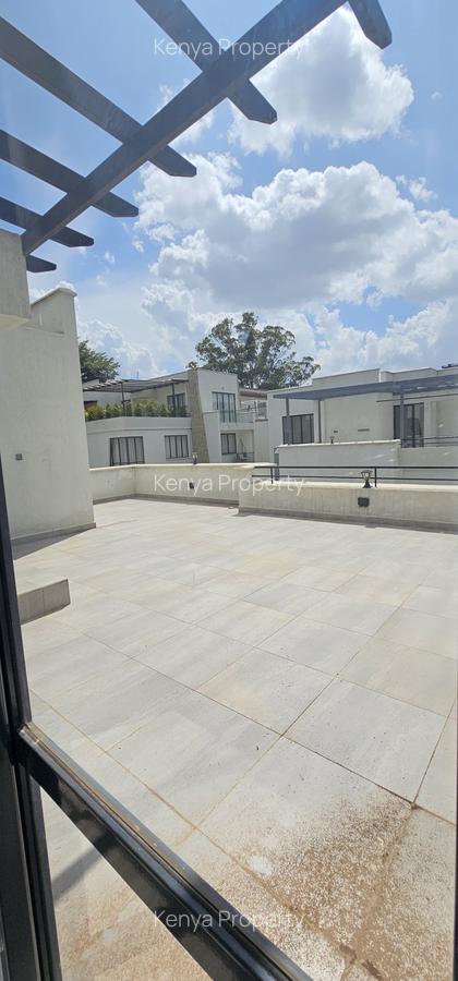5 Bed Villa with En Suite at James Gichuru Road - 2