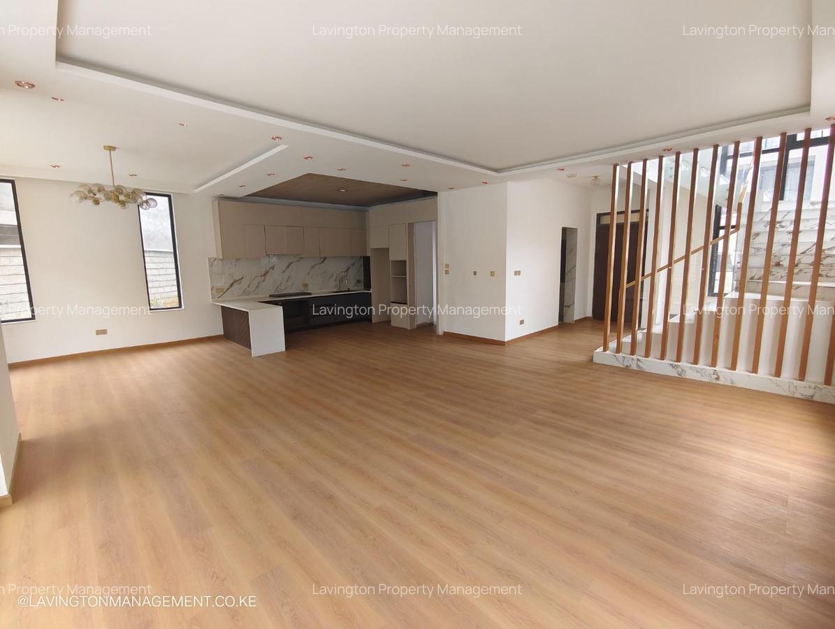 5 Bed Townhouse with En Suite at Lavington Green - 6