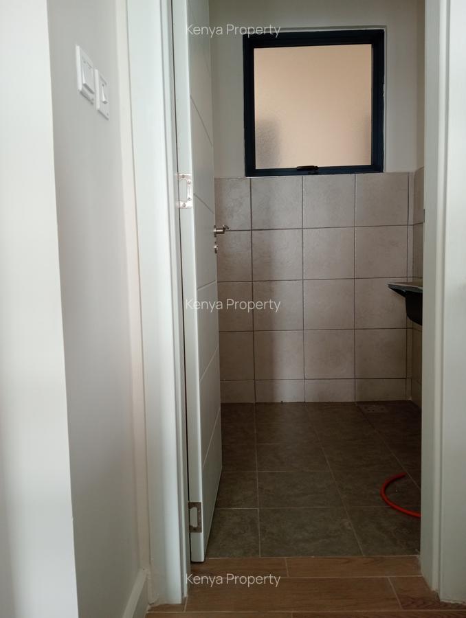 1 Bed Apartment with En Suite in Lavington - 7