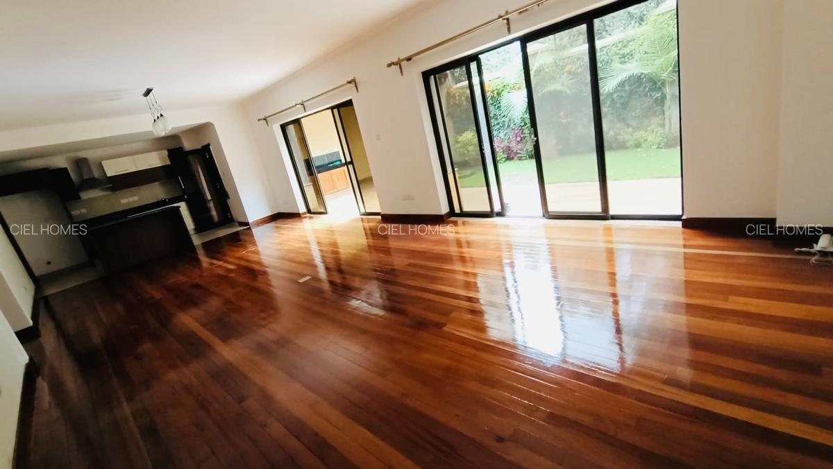 4 Bed Villa with En Suite at Kaputei - 2