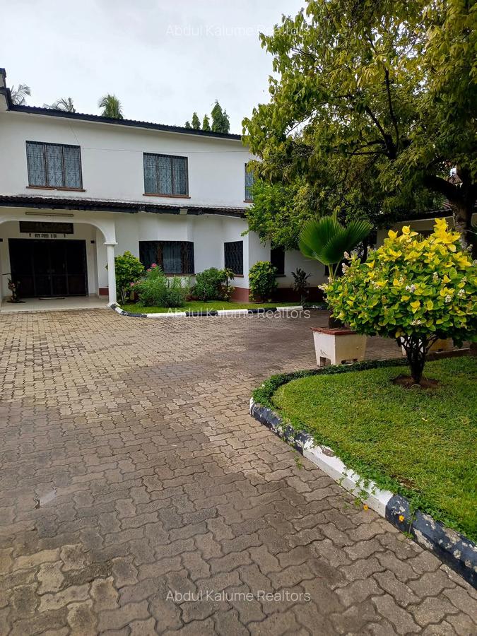 7 Bed Villa with En Suite at Nyali - 6