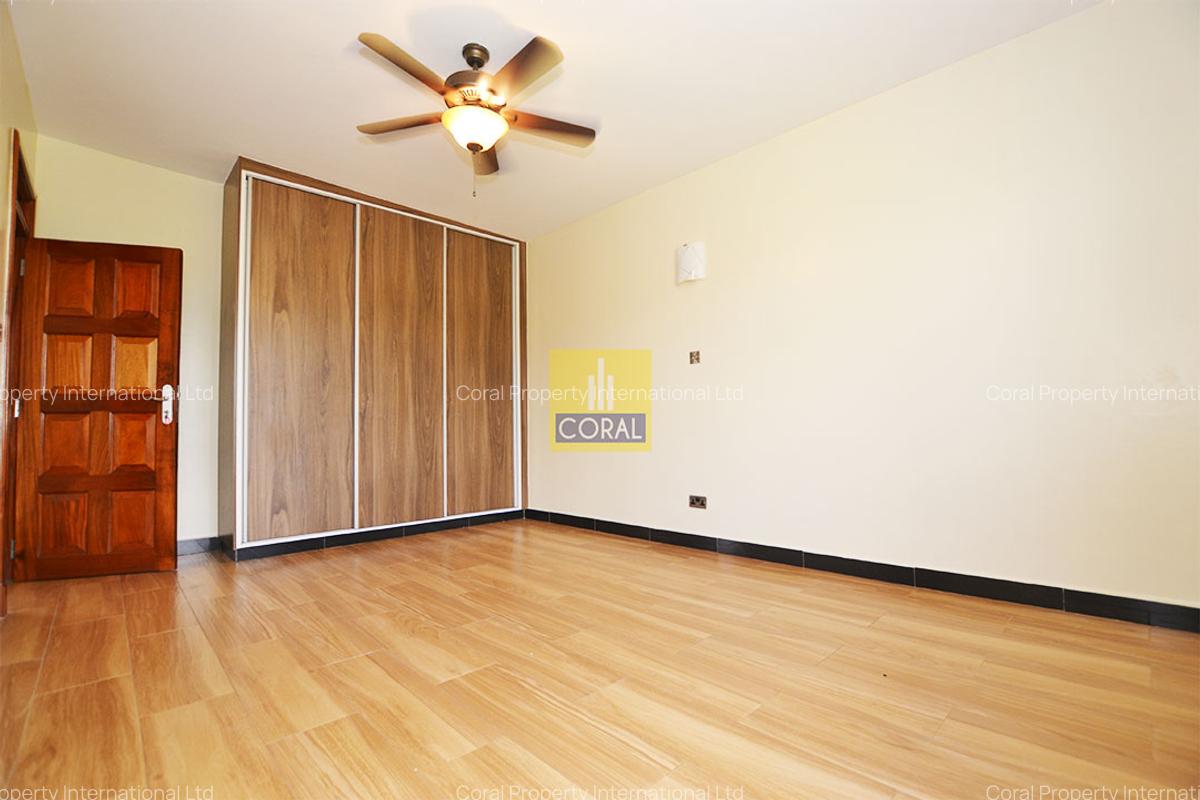 5 Bed Apartment with Parking in Runda - 14