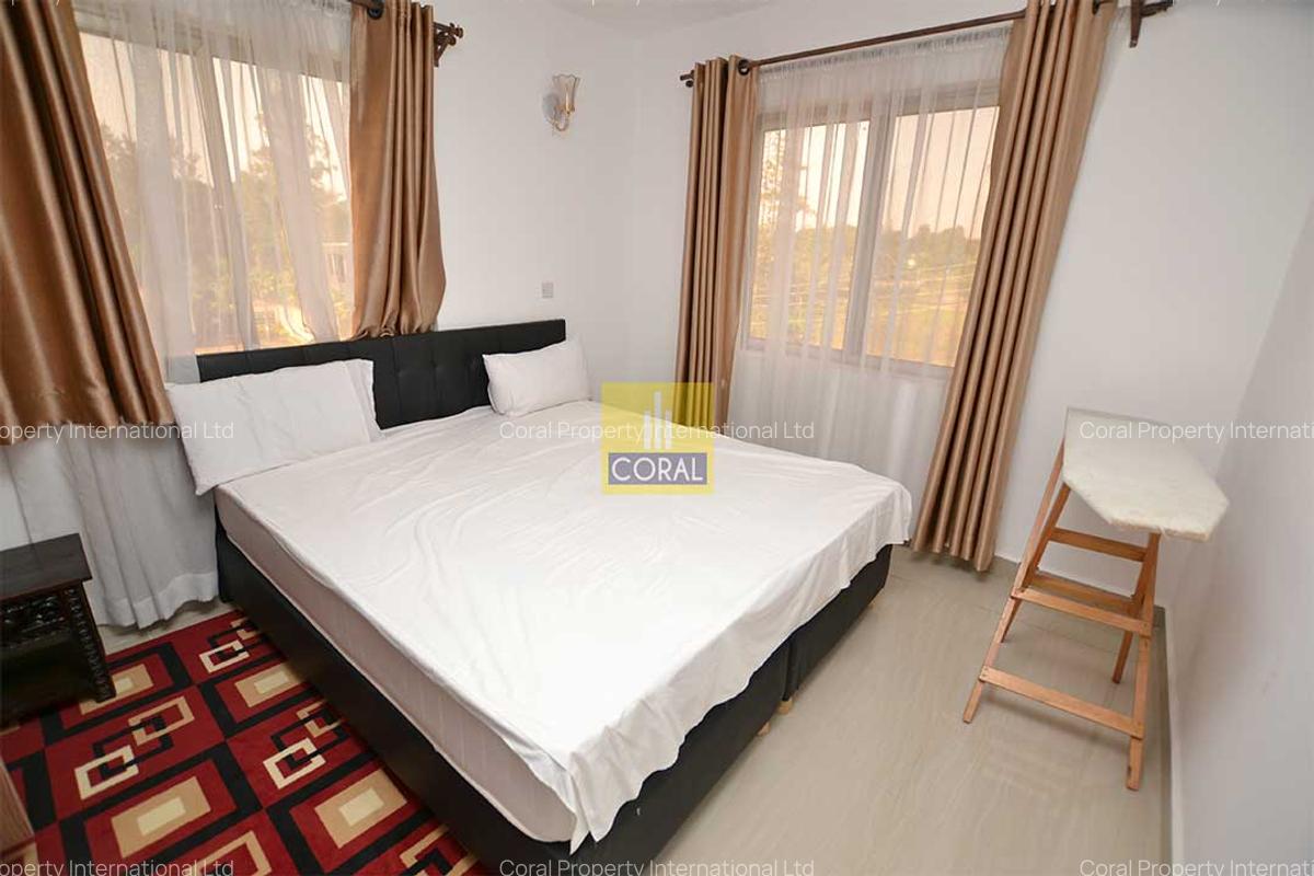 Furnished 1 Bed Apartment with En Suite in Nyari - 2